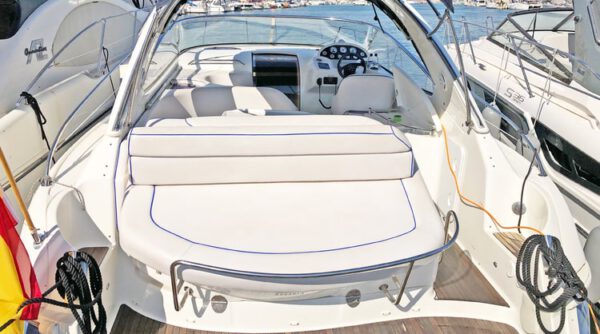 4-Rent-Bavaria-33-Yacht